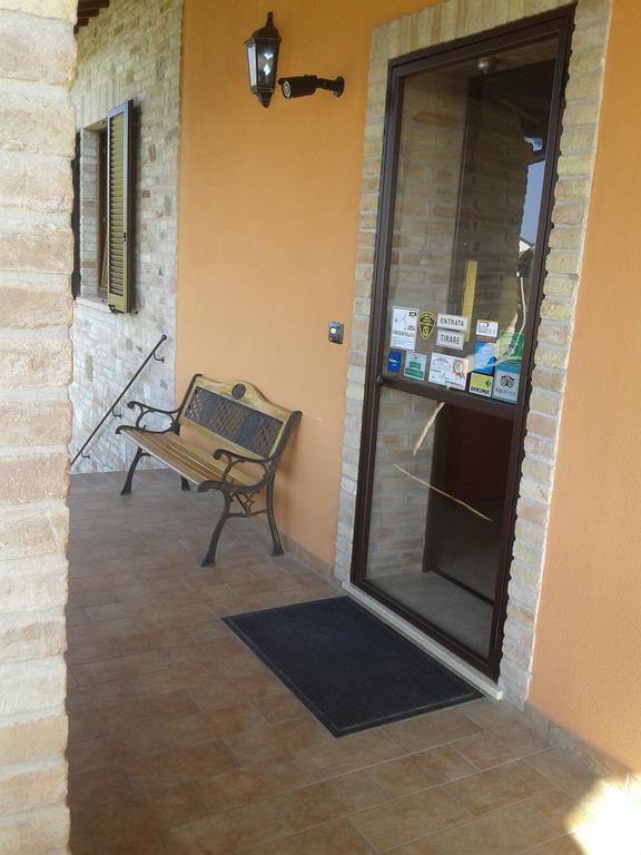 Bed and Breakfast Il Casale Della Fornace Бастия-Умбра Экстерьер фото